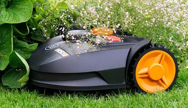 Robotic lawn mower.